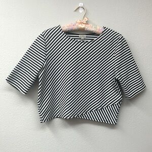 Cremieux Black and White stripped crop top.